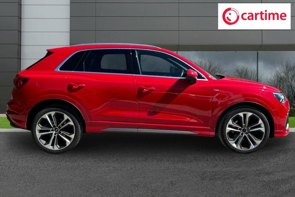 Audi Q3 2L S Line YV19BVH Red #2