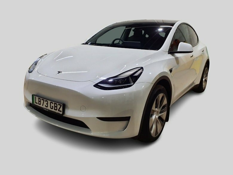 Tesla Model Y Suv LB73GBZ White #3