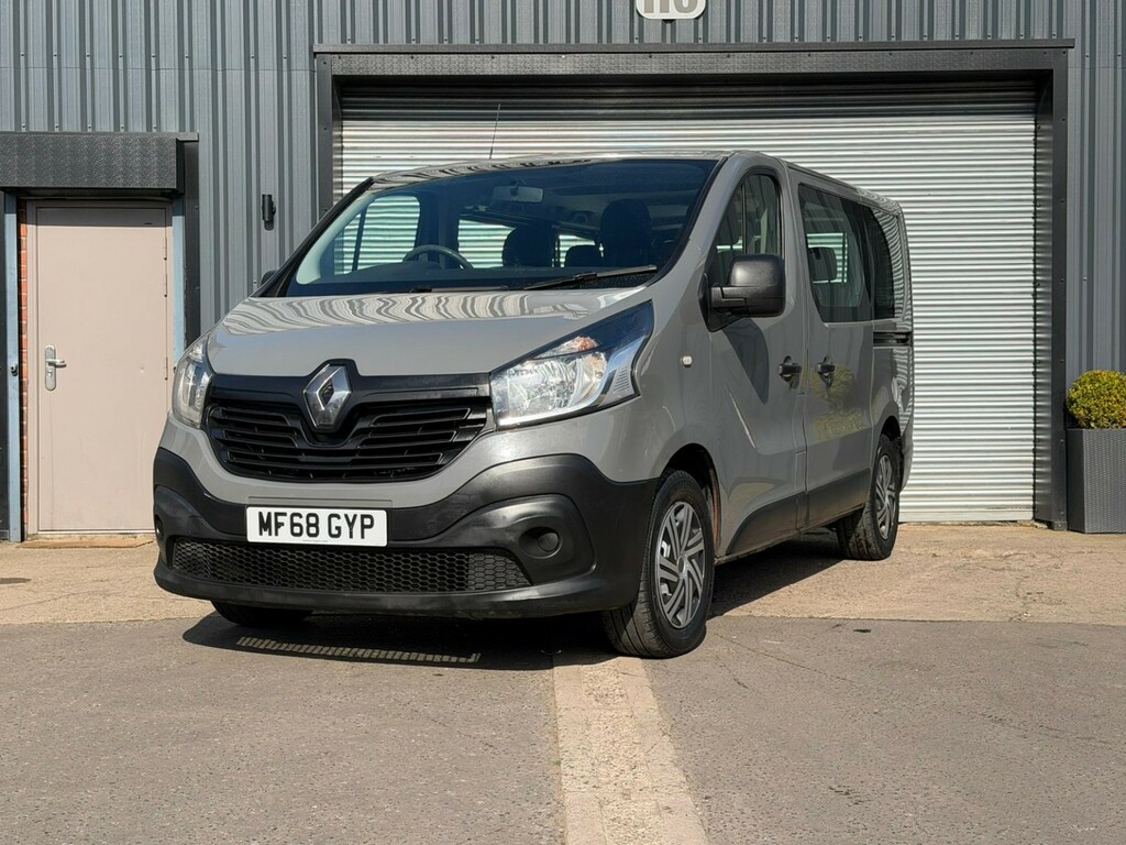 Renault Trafic Minibus 1.6 Sl27 Energy Dci 95 Business 2018 MF68GYP Grey #2