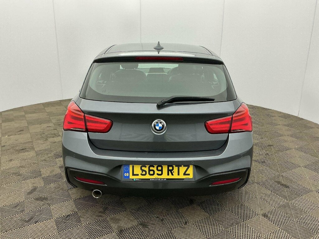 BMW 1 Series 1.5 118I Gpf M Sport Euro 6 Ss LS69RTZ Grey #4