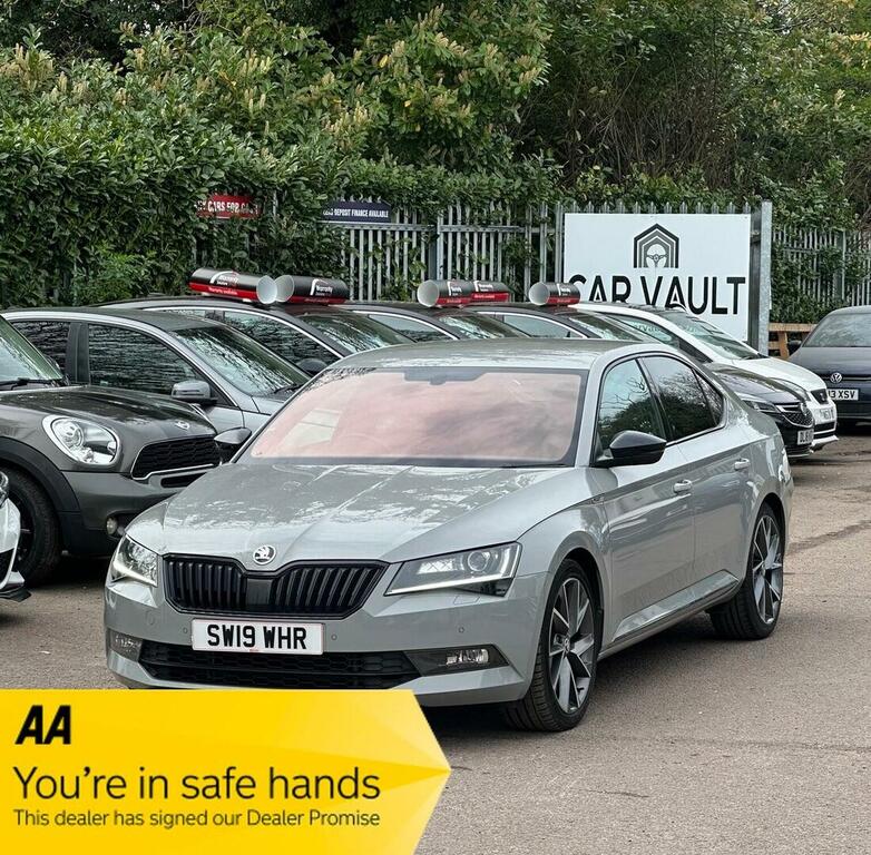 Skoda Superb Hatchback 1.5 Tsi Act Sportline Dsg Euro 6 Ss 5 Grey