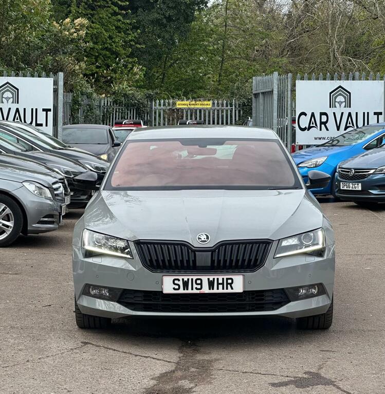 Skoda Superb Hatchback 1.5 Tsi Act Sportline Dsg Euro 6 Ss 5 SW19WHR Grey #2