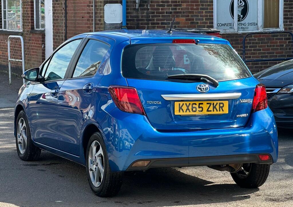 Toyota Yaris Hatchback 1.5 Vvt-h Icon E-cvt Euro 6 201565 KX65ZKR Blue #6