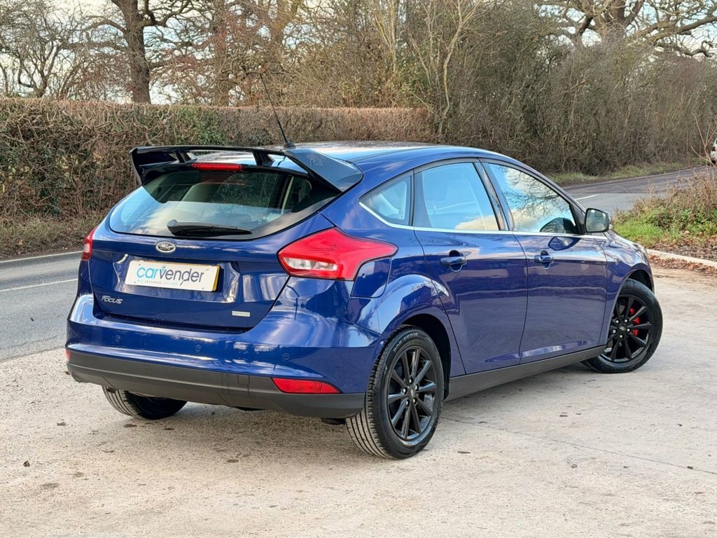 Ford Focus 1L Titanium MM18VFV Blue #3