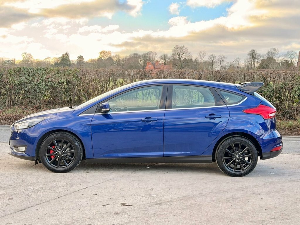 Ford Focus 1L Titanium MM18VFV Blue #6