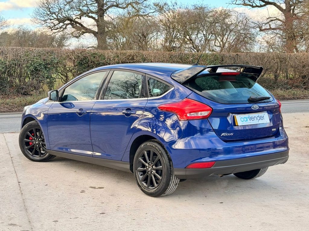 Ford Focus 1L Titanium MM18VFV Blue #4