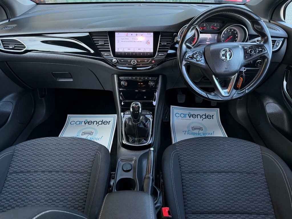 Vauxhall Astra 1.6L Sri Nav YT17EKF Grey #2