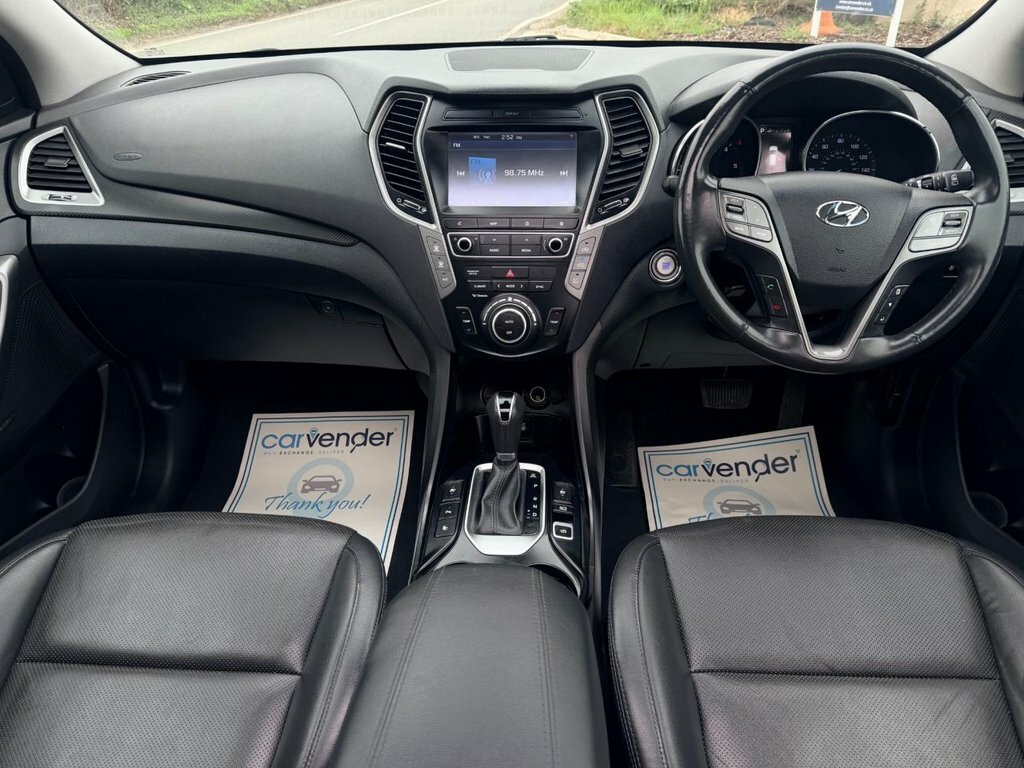 Hyundai Santa Fe 2.2L Null White #3