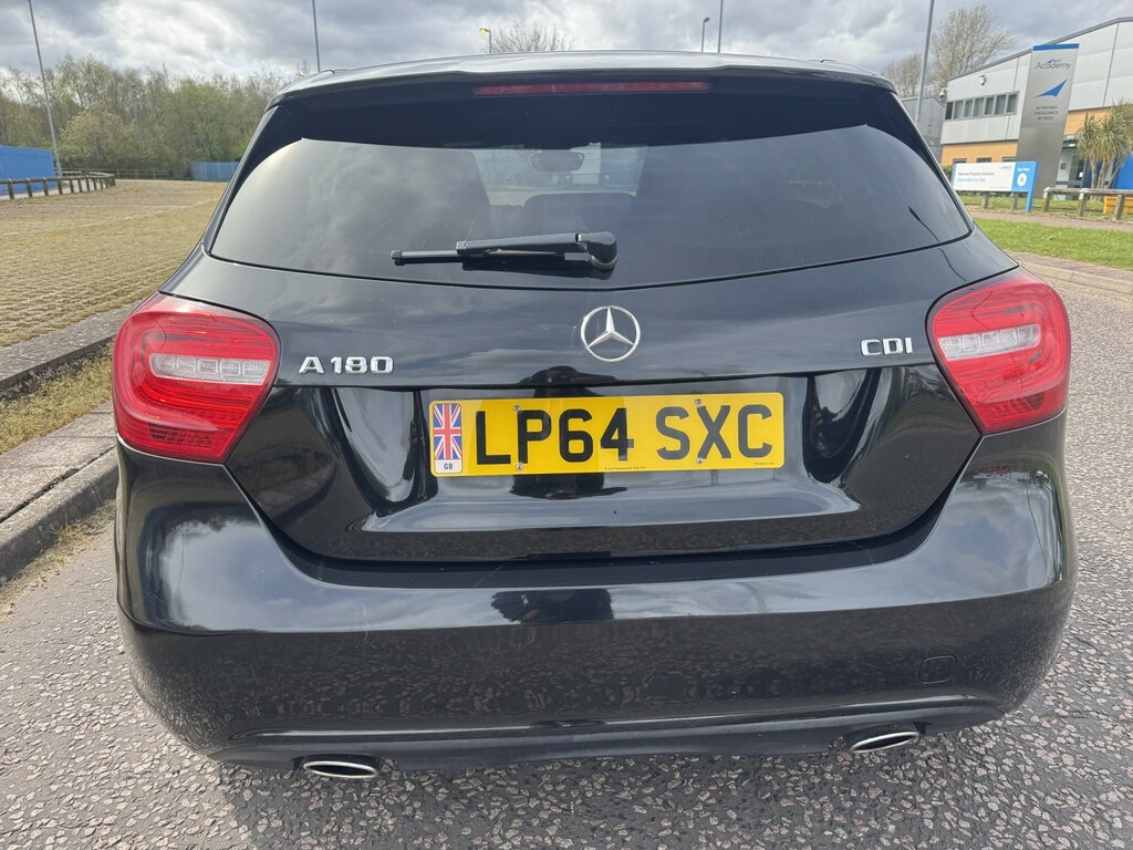 Mercedes-Benz A Class 1.5 A180 Cdi Sport 2015 LP64SXC Black #5