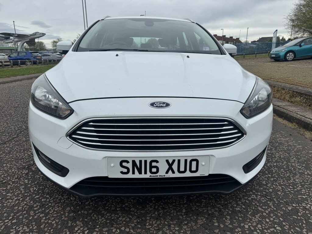 Ford Focus 1.5 Tdci Zetec 2016 SN16XUO White