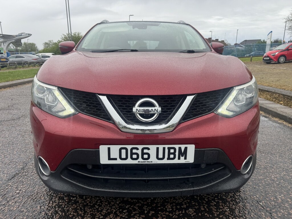 Nissan Qashqai 1.2 Dig-t Tekna 2016 LO66UBM Red