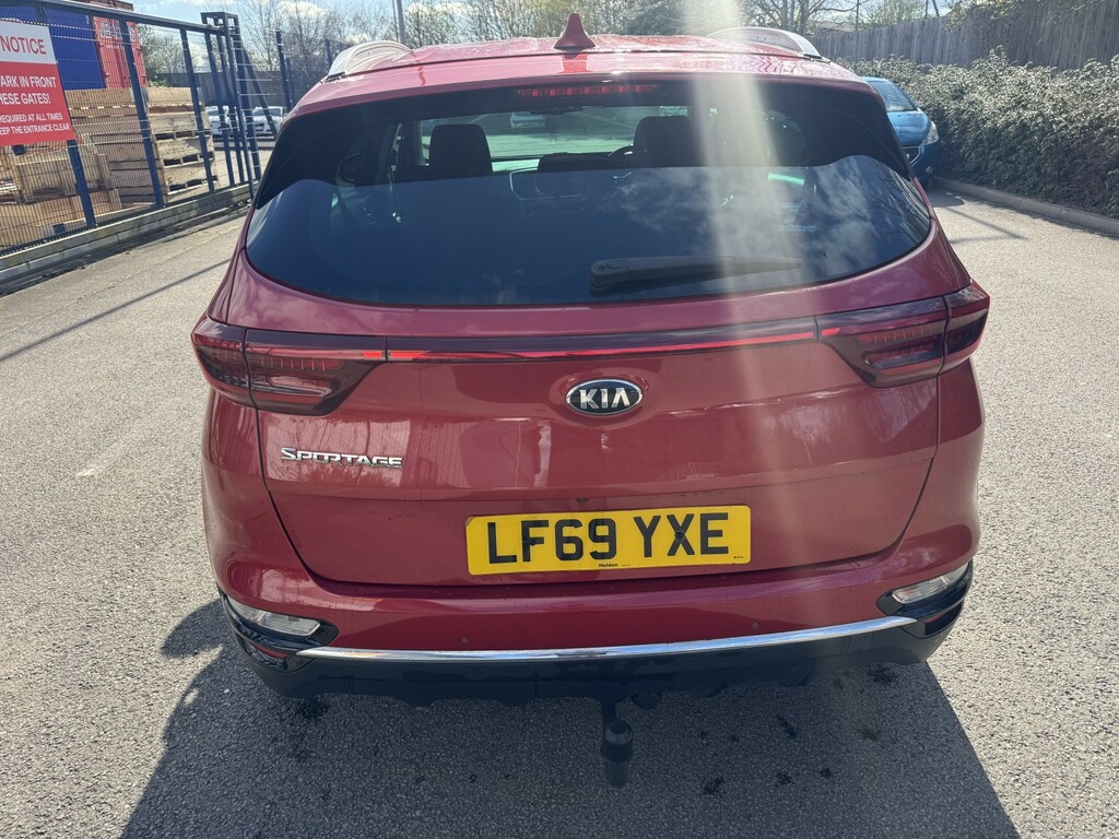 Kia Sportage 1.6 Crdi Ecodynamics 2 2019 LF69YXE Red #5