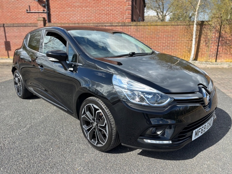 Renault Clio Iconic Dci MF69GHD Black #4