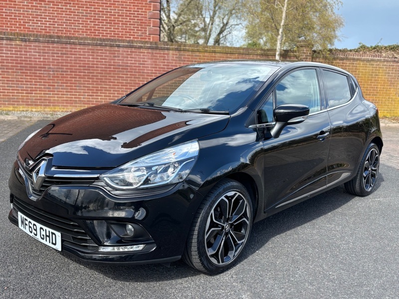 Renault Clio Iconic Dci MF69GHD Black #2