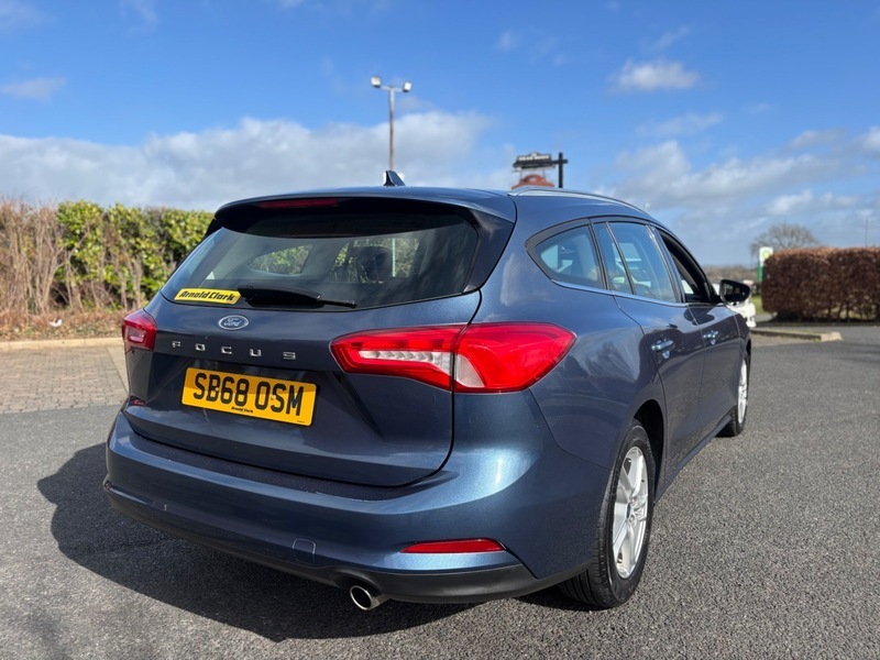 Ford Focus Zetec Tdci Estate SB68OSM Blue #4