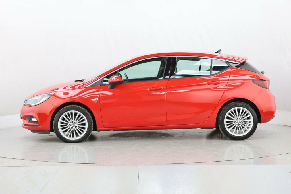 Vauxhall Astra 1L Elite Nav EX69OJU Red #4