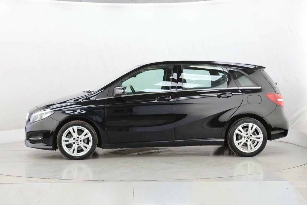 Mercedes-Benz B Class 1.6L Exclusive Edition Black #4
