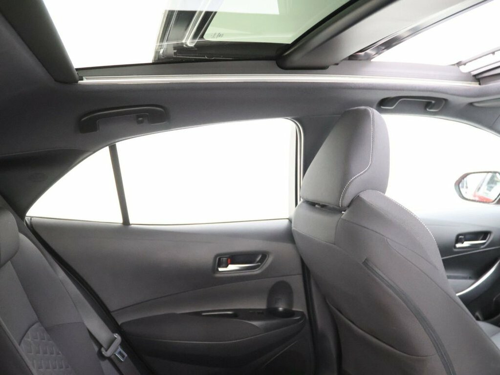 Toyota Corolla 1.2L Design Red