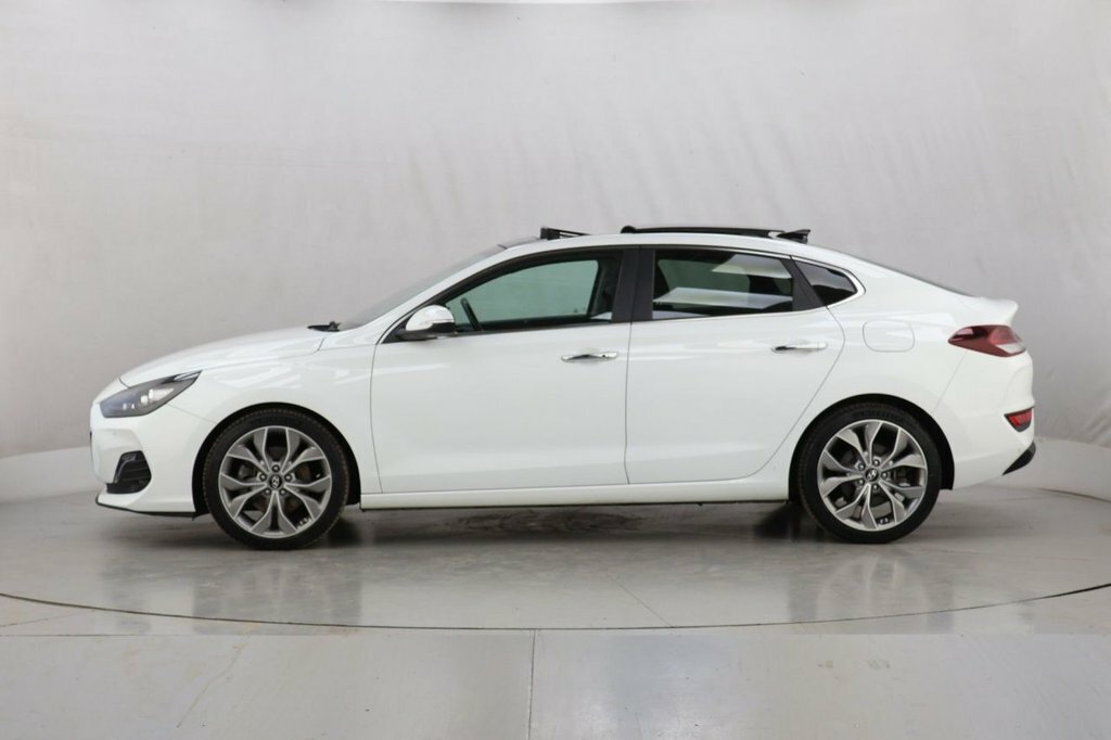 Hyundai I30 1L Premium Se White #6