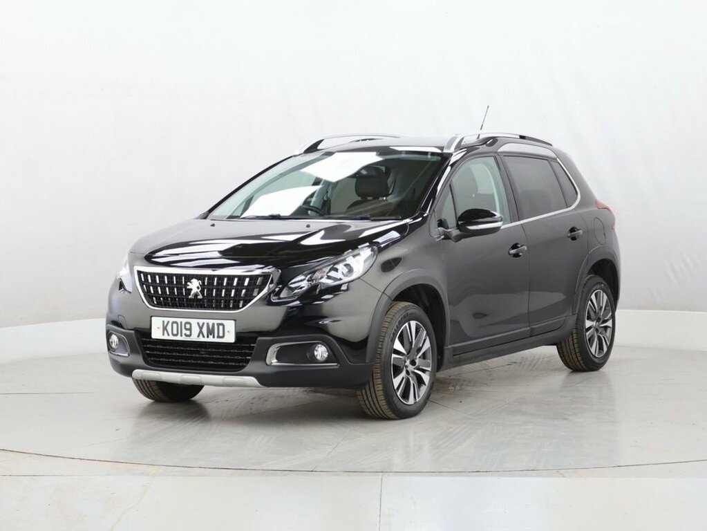 Peugeot 2008 1L Allure Premium Black #4