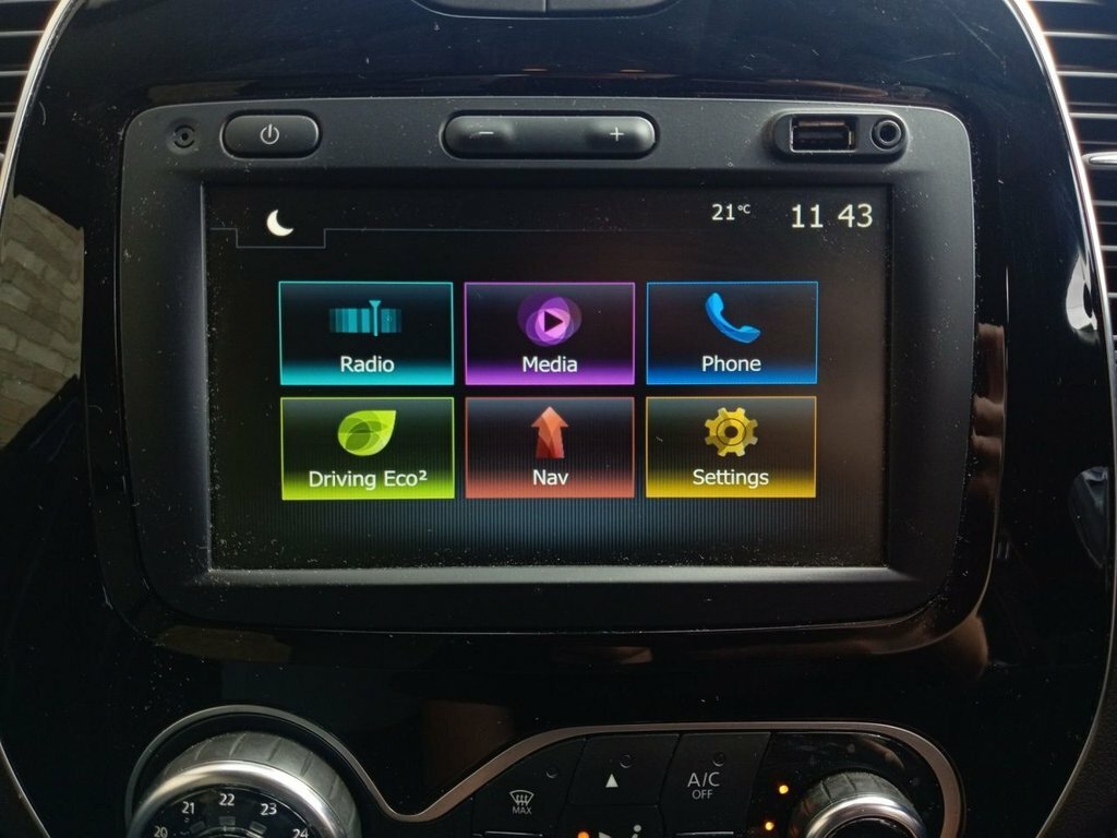 Renault Captur Suv SB68CCD Black #6