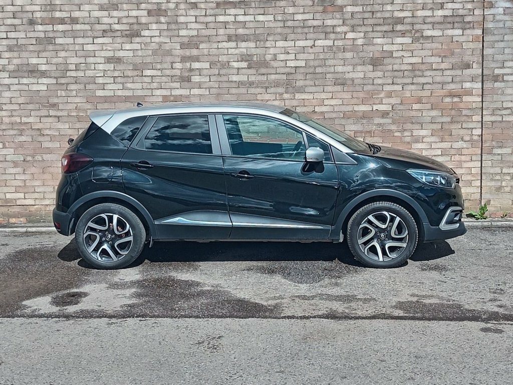 Renault Captur Suv SB68CCD Black #2