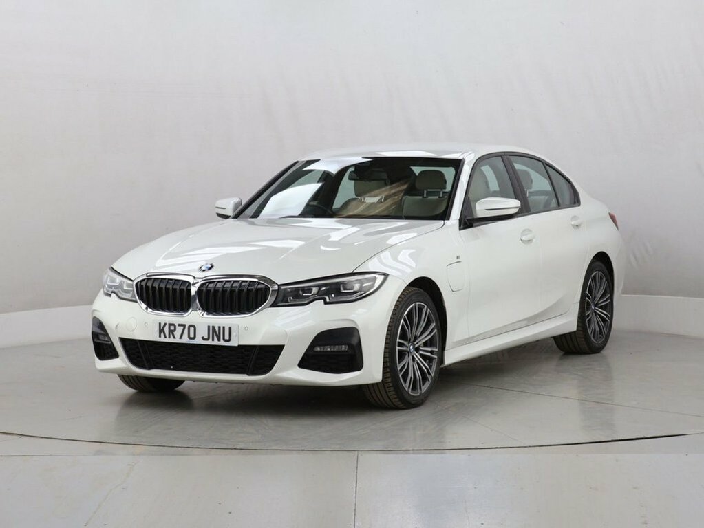 BMW 3 Series 2L M Sport KR70JNU White #3