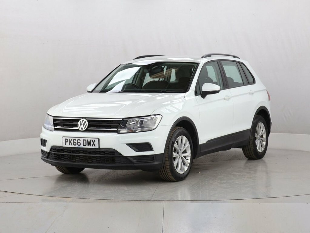 Volkswagen Tiguan 2L S PK66DWX White #4