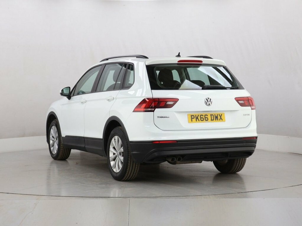 Volkswagen Tiguan 2L S PK66DWX White #6