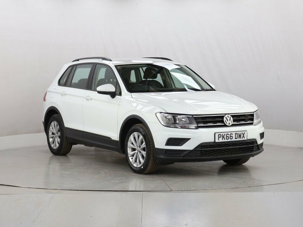 Volkswagen Tiguan 2L S PK66DWX White #2