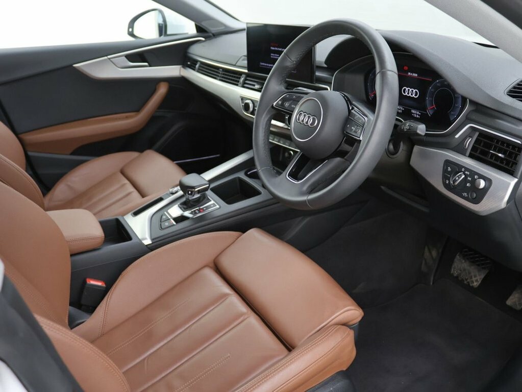 Audi A5 2L Sport GX24WVZ White #2