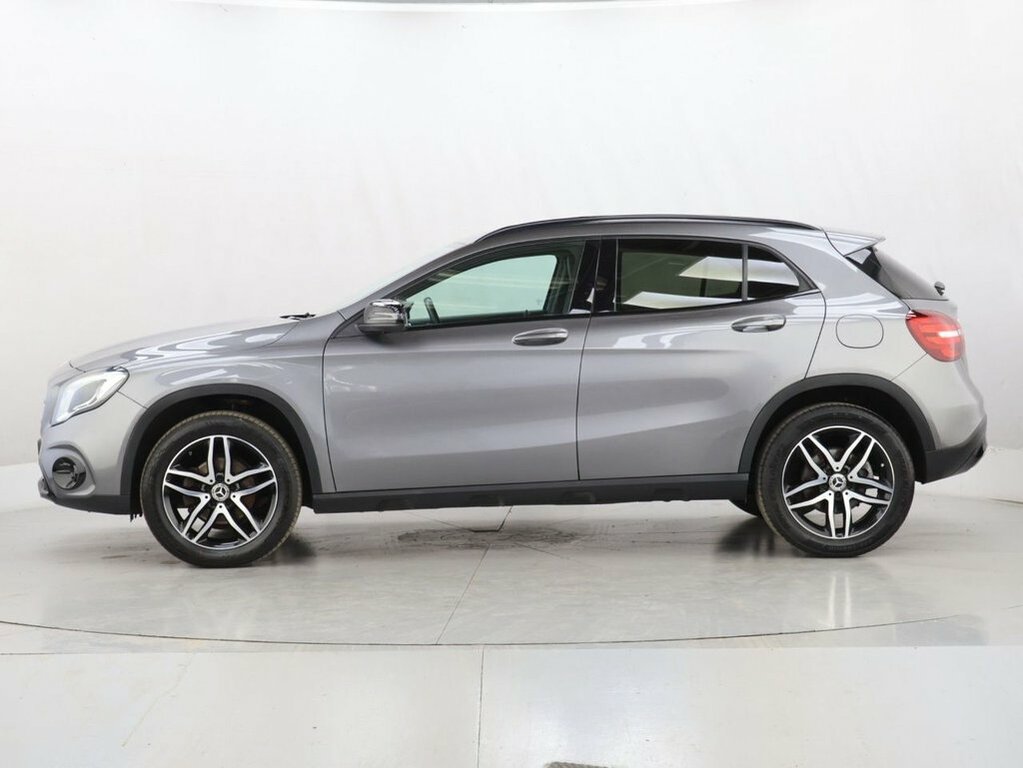 Mercedes-Benz GLA Class 1.6L Urban Edition SM19TBZ Grey #4