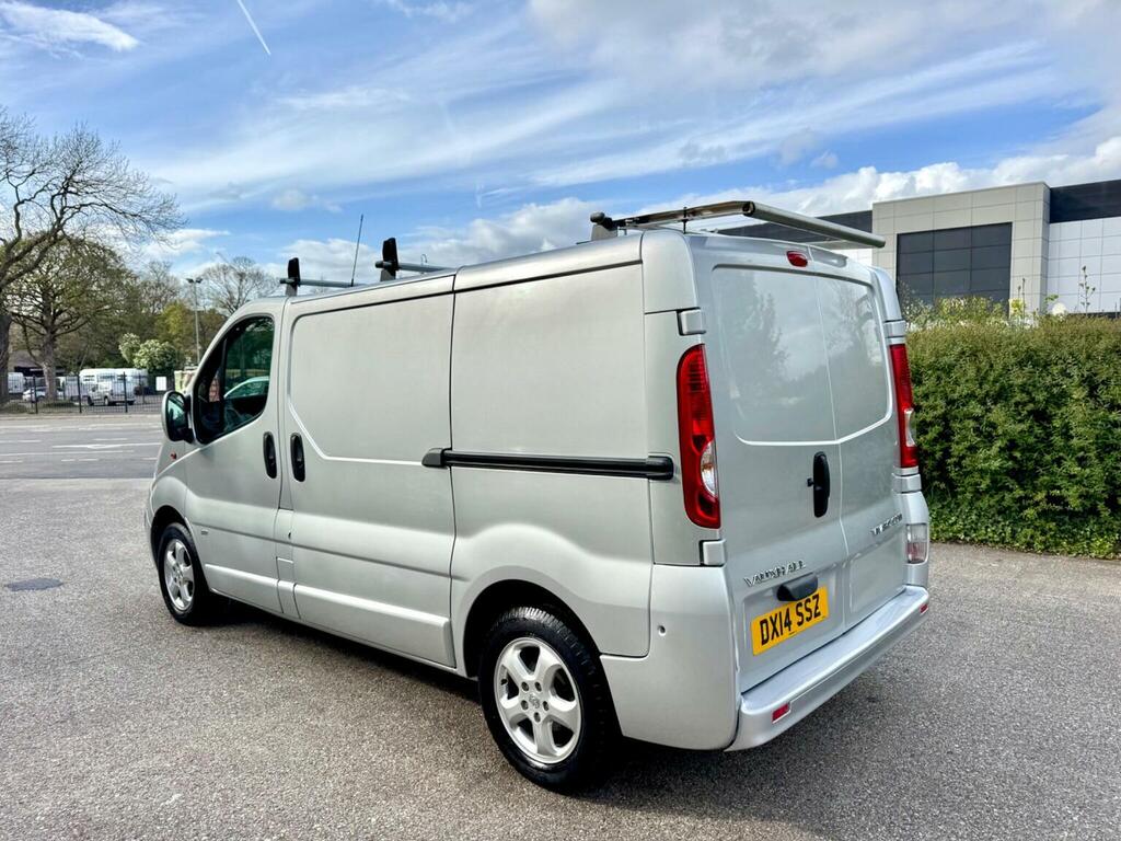 Vauxhall Vivaro Panel Van 2.0 Cdti Sportive Fwd L1 201414 DX14SSZ Silver #3