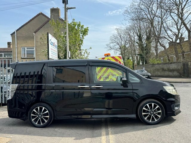 Honda StepWagon 2L Spada,8 Seater,ulez Free Red #7