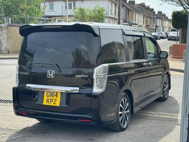 Honda StepWagon 2L Spada,8 Seater,ulez Free Red #8