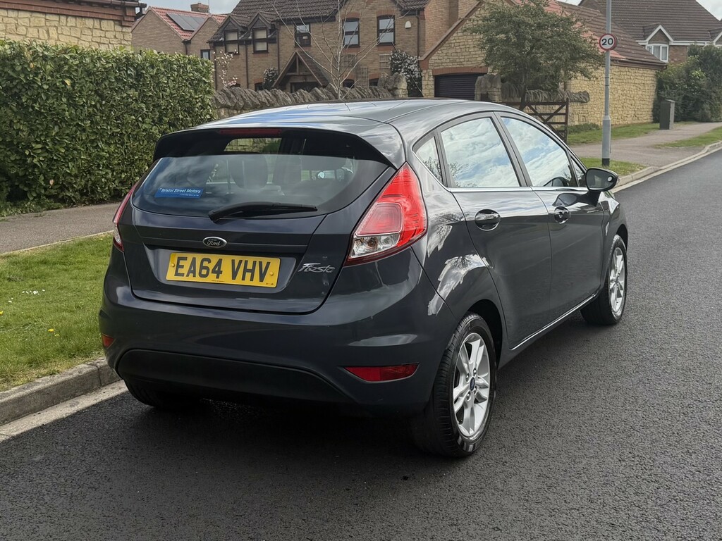 Ford Fiesta 1.3 Zetec 201464 EA64VHV Grey #4