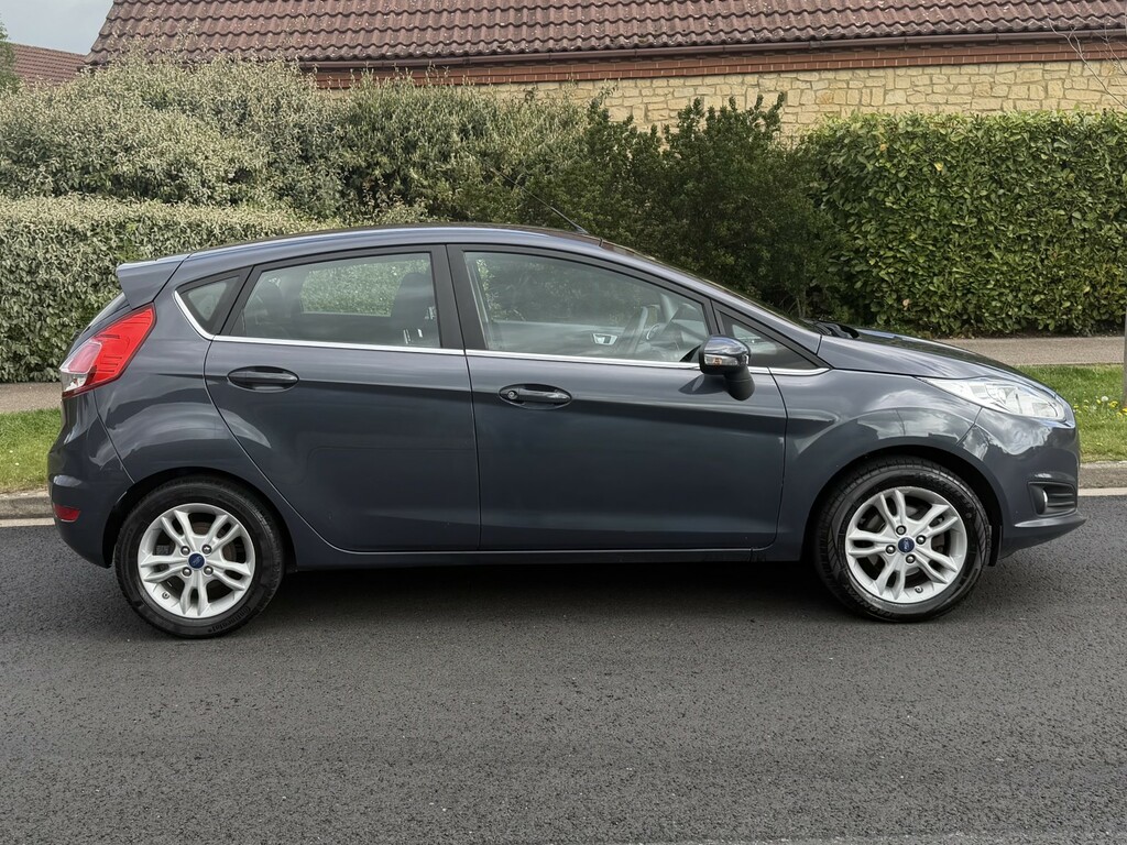 Ford Fiesta 1.3 Zetec 201464 EA64VHV Grey #3