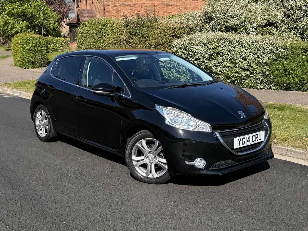Peugeot 208 1.2 Vti Allure 201414 Black