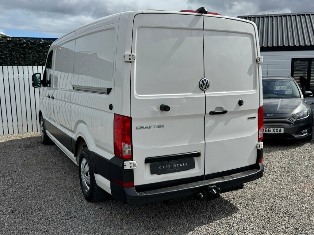 Volkswagen Crafter 2L Trendline SY19KNE White #4