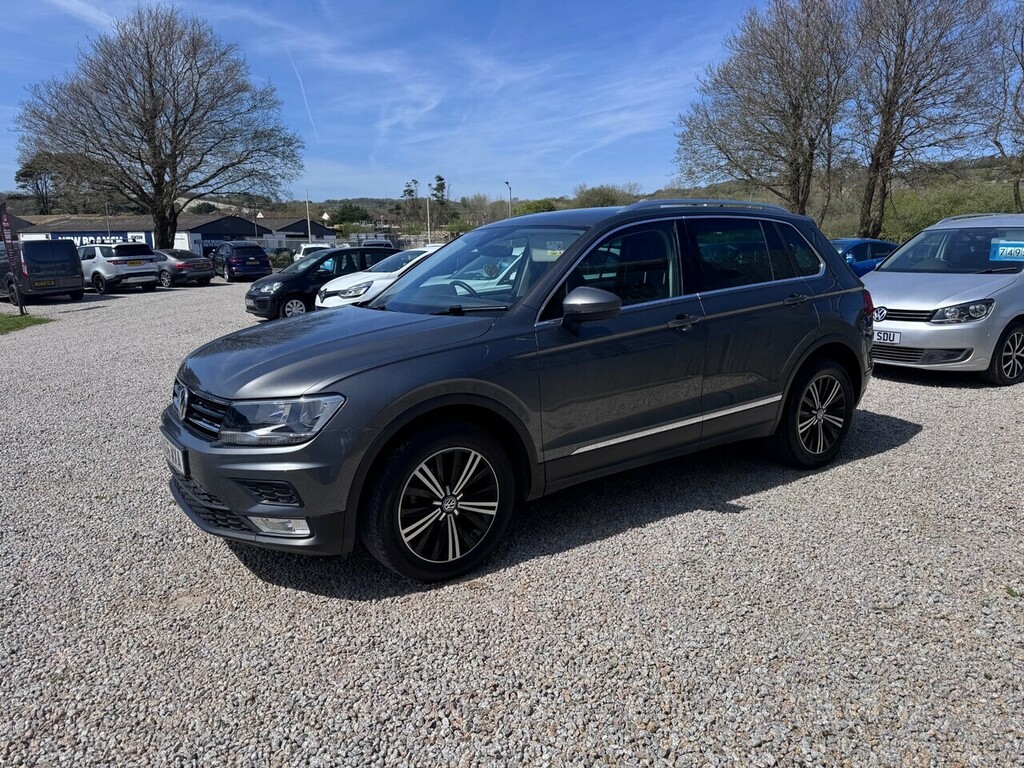 Volkswagen Tiguan Tdi Bluemotion Tech Se Grey #4