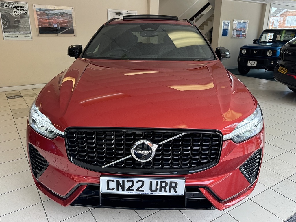Volvo XC60 B5 Mhev R-design Pro U6383 Ulez CN22URR Red #6