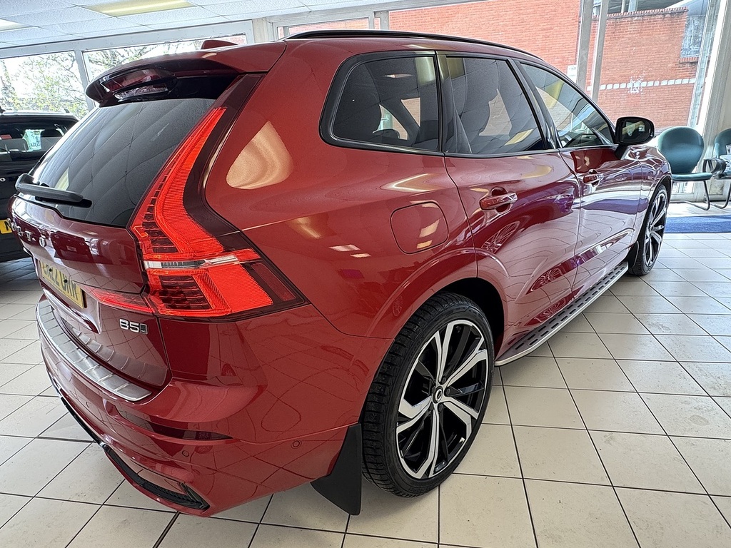 Volvo XC60 B5 Mhev R-design Pro U6383 Ulez Red
