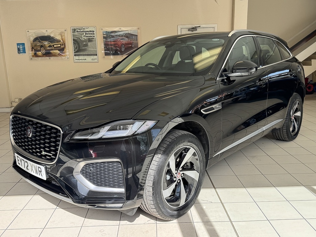 Jaguar F-Pace P400e R-dynamic S U6391 Ulez EY72XWR Black #5