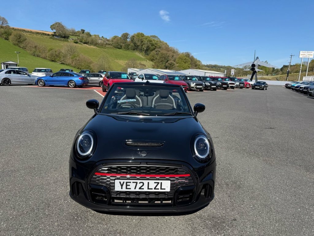 Mini Convertible 2L John Cooper Works Black