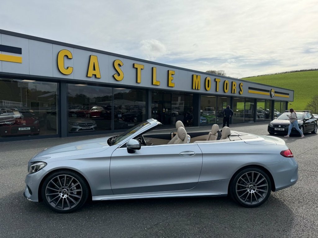 Mercedes-Benz C Class 2L Amg Line Silver #4