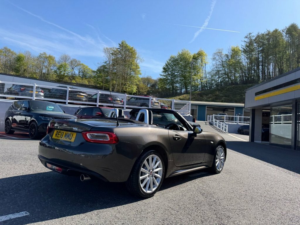 Fiat 124 Spider 1.4L Lusso RE18MMU Grey #4