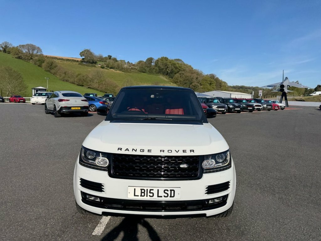 Land Rover Range Rover 3L Autobiography 5dr LB15LSD White #2