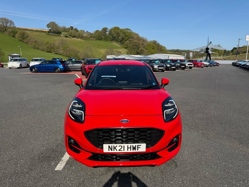 Ford Puma 1L St-line Red