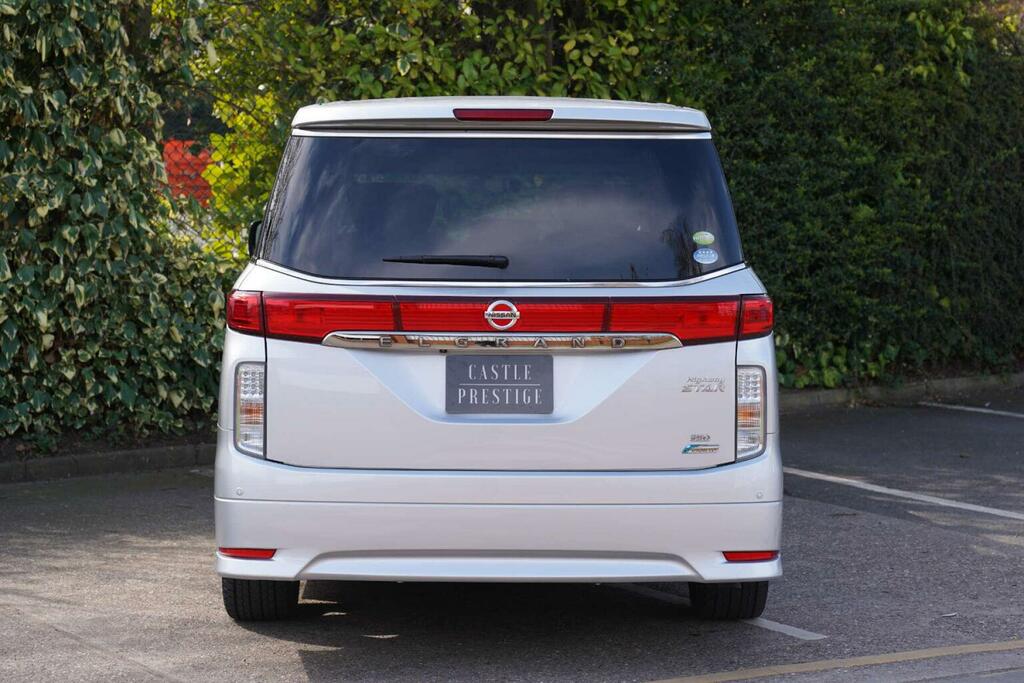 Nissan Elgrand Mpv 3.5 V6 Highway Star 7 Seats 201111 Silver #6