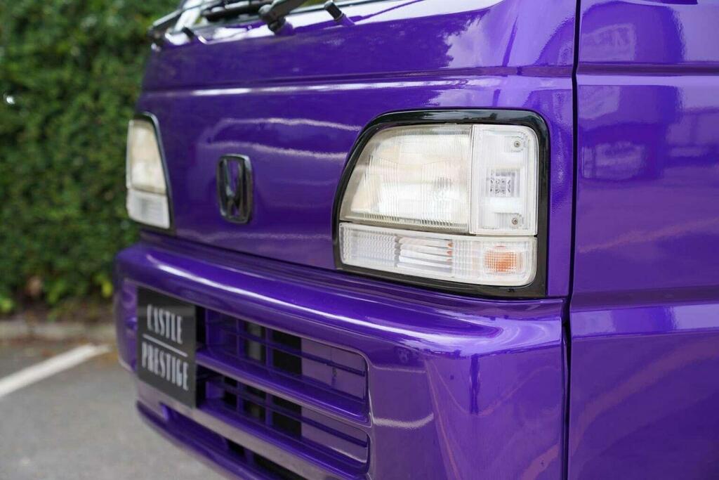 Honda  Petrol White #10